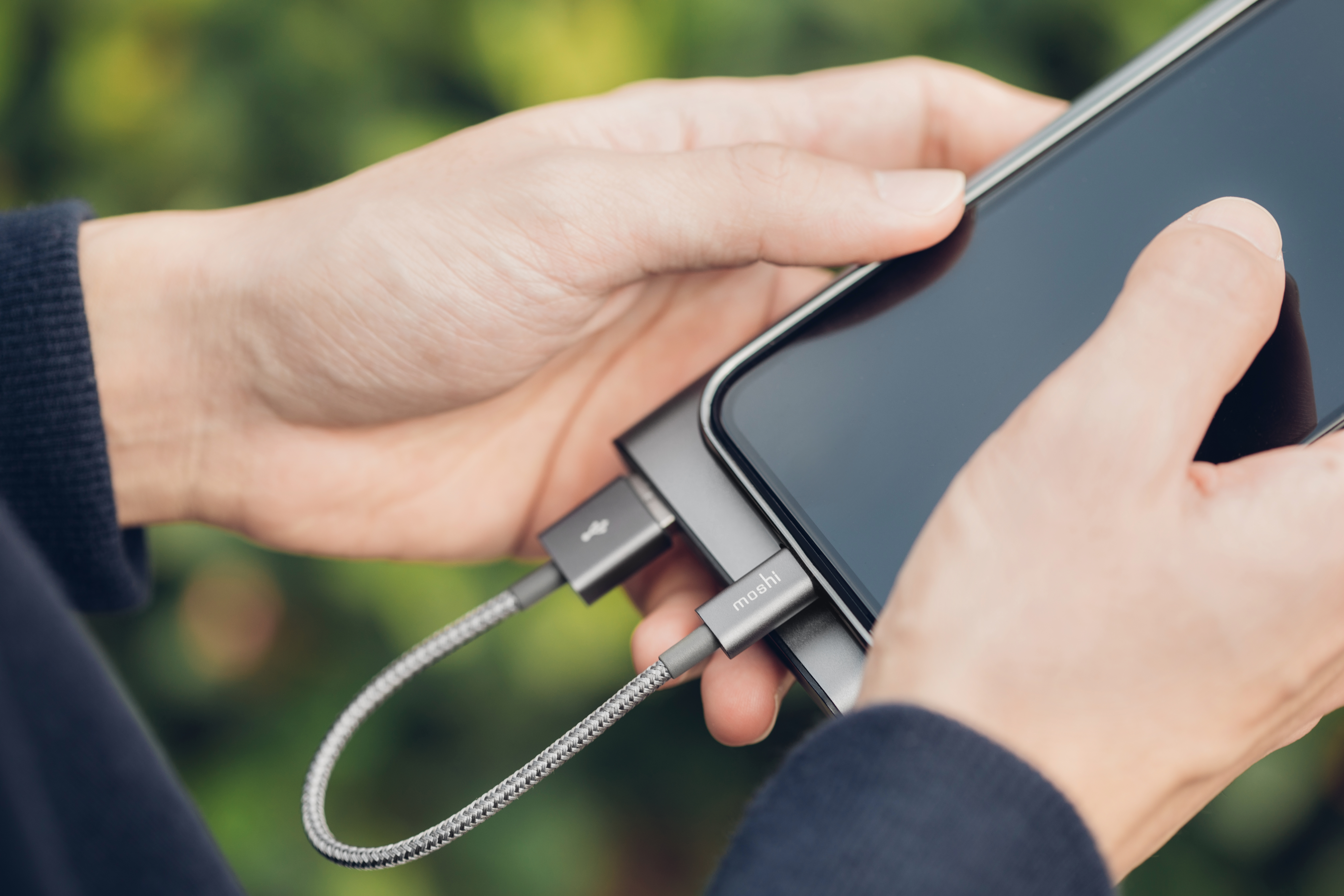 Integra_USB-A_Lightning_0.25m_LS_01.jpg