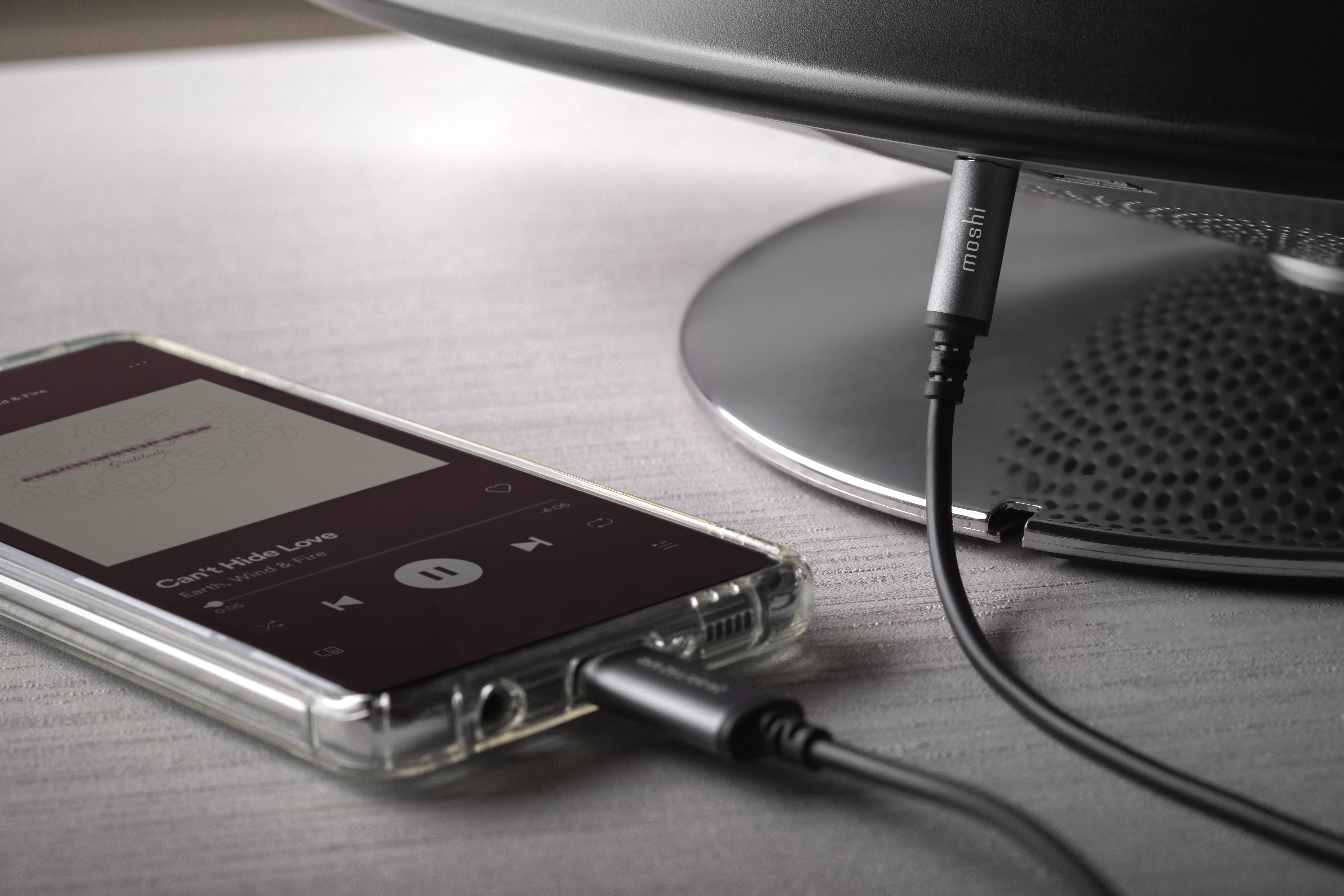 Aux_to_USB-C_Cable_01.jpg